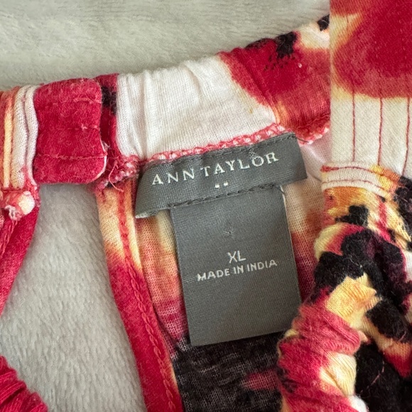 Ann Taylor XL halter tank - Picture 3 of 6